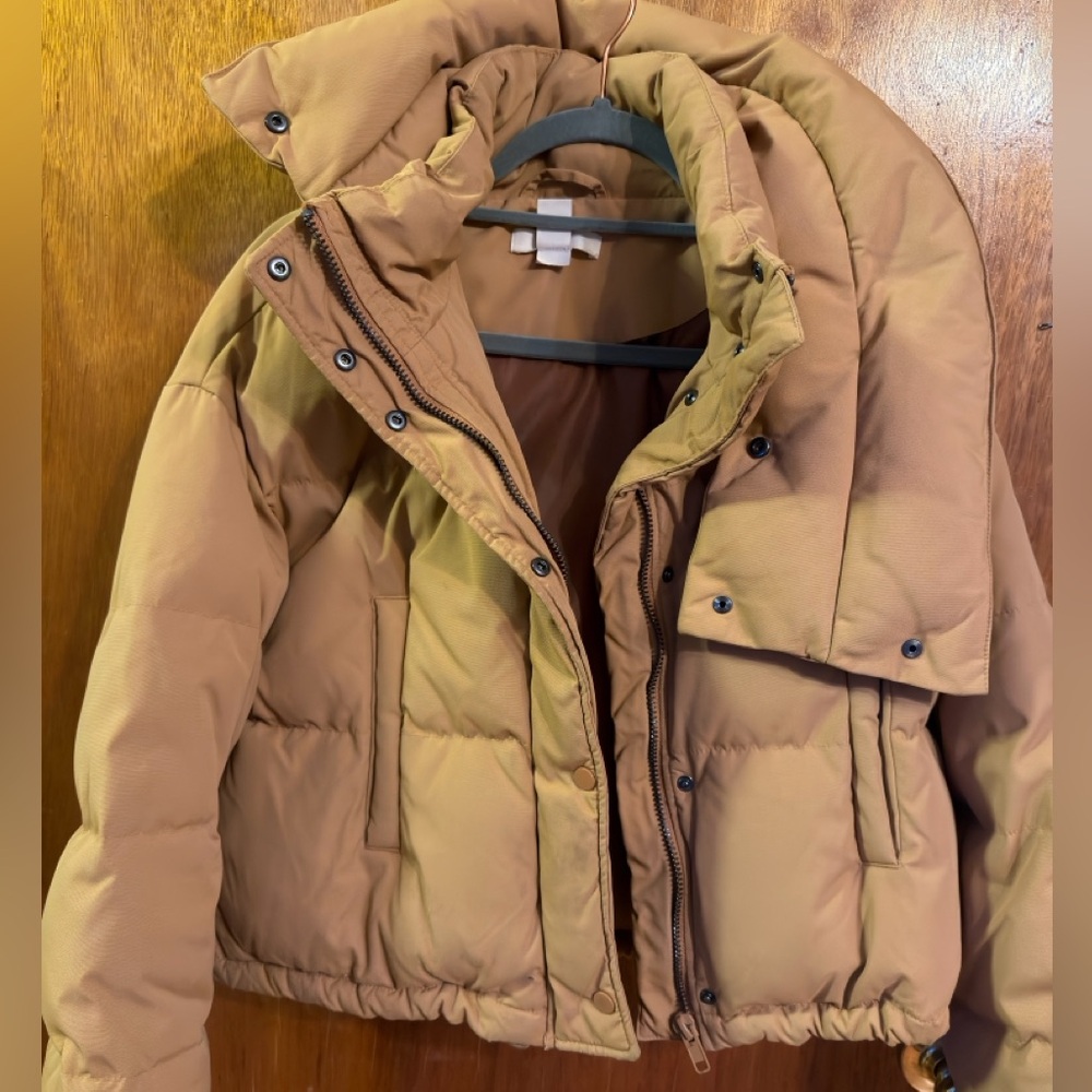 H&M Women's Tan Puffer Jacket